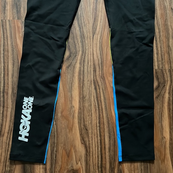 Hoka x Rabbit Performance Legging - Picture 5 of 16